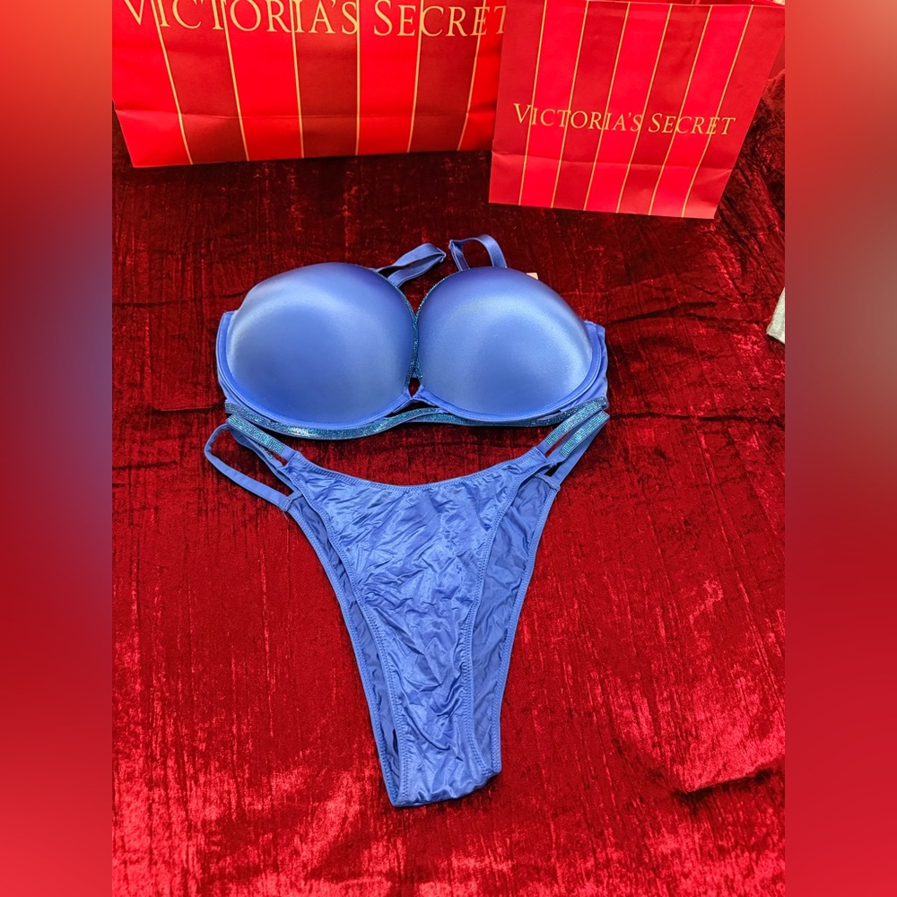Victoria's Secret Vibrant Blue Bra Set Size 38DDD